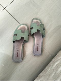 (Kategori: ) berada di . Dikirim oleh preloved.addict (ID iklan 1384128505, Gambar 1). Deskripsi: .