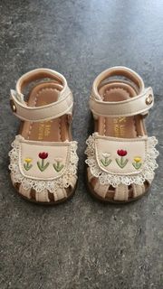 (Kategori: ) berada di . Dikirim oleh babystuff_murce (ID iklan 1384113995, Gambar 1). Deskripsi: .