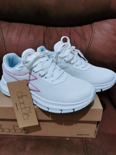 (Kategori: ) berada di . Dikirim oleh dian.vio (ID iklan 1384178855, Gambar 1). Deskripsi: .
