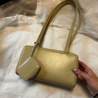 由 lin___3001 (刊登 ID 1384222997，圖片 1) 提交，位於 的 (類別：)，說明：。