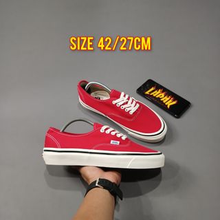 (Kategori: ) berada di . Dikirim oleh lapaksepatuku (ID iklan 1384204400, Gambar 1). Deskripsi: .