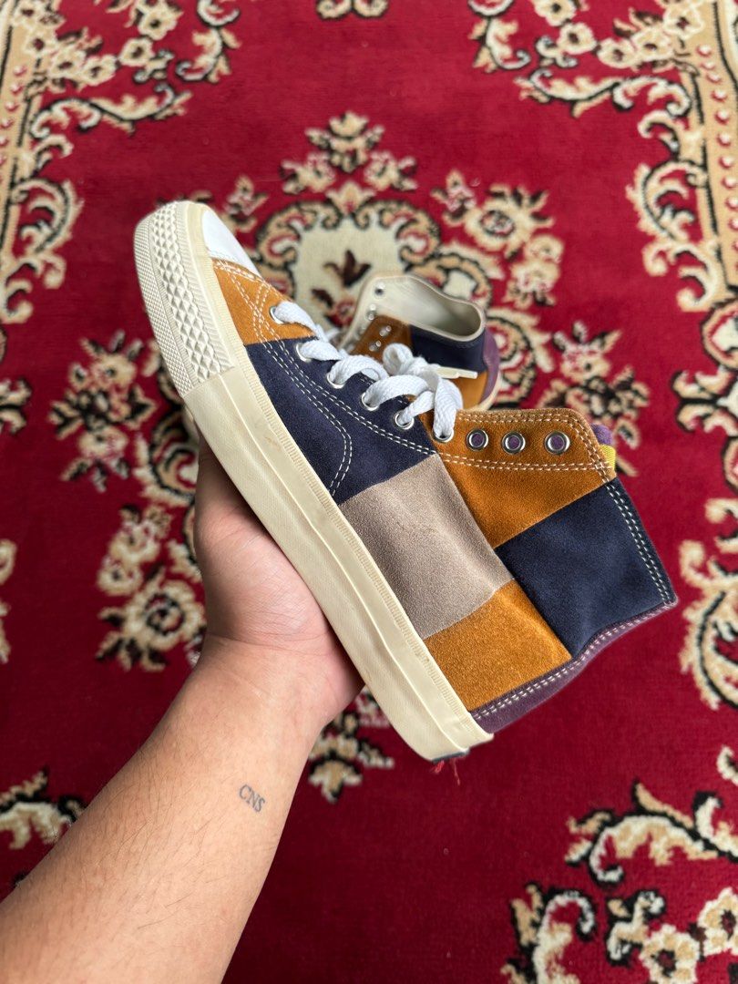Visvim Patchwork Skagway (Category: Sneakers) located in Quezon City. Submitted by jawnzslayer (Listing ID 1384123050, Image 2). Description: visvim patchwork skagway no box, pair only size 7 worn condition.