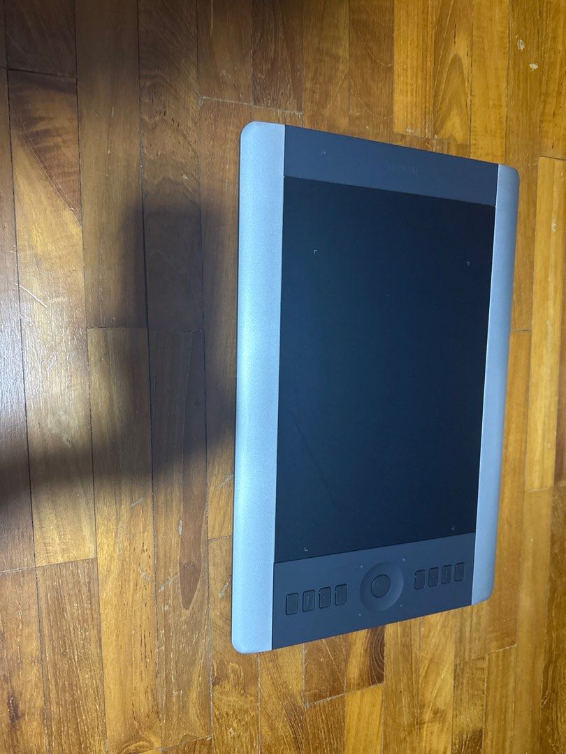 Wacom Pen and Touch Tablet