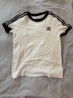 (Category: ) located in . Submitted by kualitygoods (Listing ID 1384102991, Image 1). Description: .