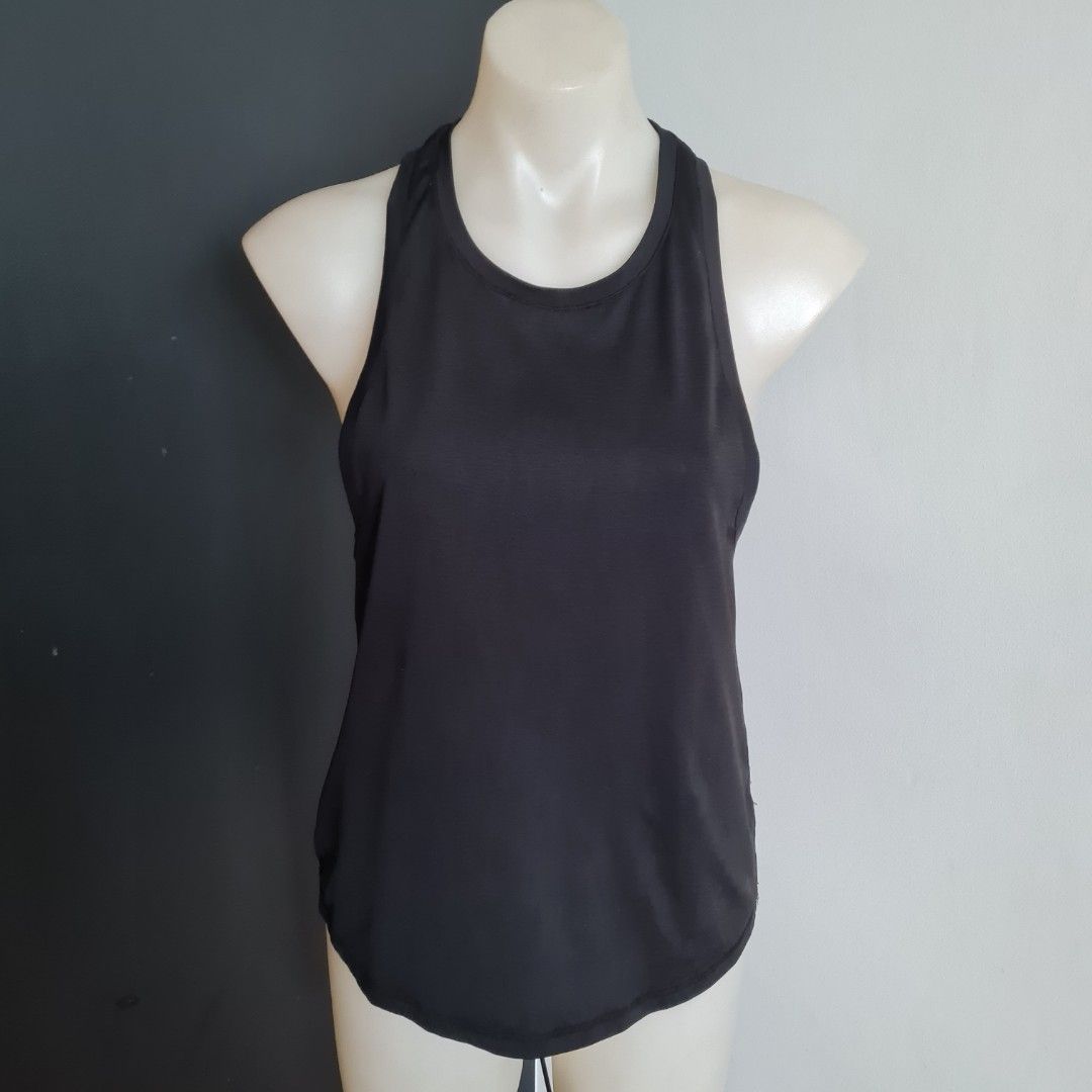 Women's size 8 'NIMBLE' Gorgeous black twist back activewear tank top - EUC (Category: Women's Clothes) located in Sydney. Submitted by bilic83 (Listing ID 1384067728, Image 1). Description: .