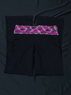 (Kategori: ) berada di . Dikirim oleh peachyblu (ID iklan 1384181793, Gambar 1). Deskripsi: .