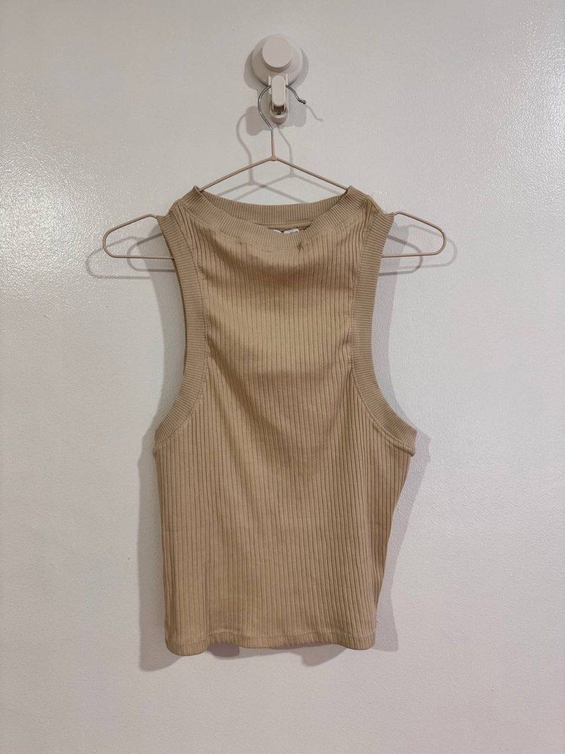 Zara Sleeveless (Category: Sleeveless) located in Las Pinas. Submitted by sober_stuff (Listing ID 1384052089, Image 1). Description: Fits small to medium.