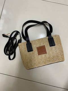 由 xun8476 (刊登 ID 1385852361，圖片 1) 提交，位於 的 (類別：)，說明：。