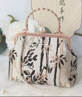 由 pj_lolita (刊登 ID 1385998760，圖片 1) 提交，位於 的 (類別：)，說明：。