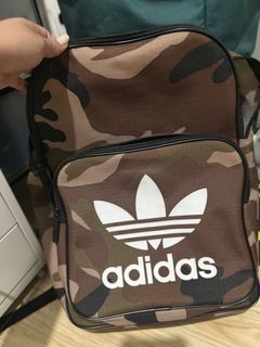 (Category: ) located in . Submitted by icedamericano_15 (Listing ID 1385987671, Image 1). Description: .