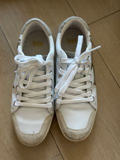 （分類：）位於 。 由 momoandtree 提交（商品編號 1385865319，圖片 1）。簡介： 。
