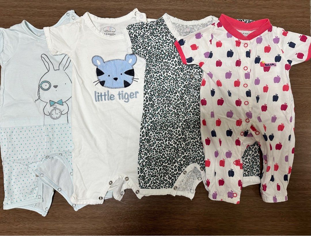 Baby Rompers Jumpsuits 0-6mos - TAKE ALL! (Category: Babies & Kids Fashion) located in Pasig City. Submitted by hello.spring (Listing ID 1385863728, Image 1). Description: TAKE ALL - Baby Rompers Jumpsuits 4pcs! 0-6mos Selling for only Php200 .