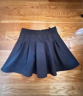 (Category: ) located in . Submitted by Bblws99 (Listing ID 1385908919, Image 1). Description: .