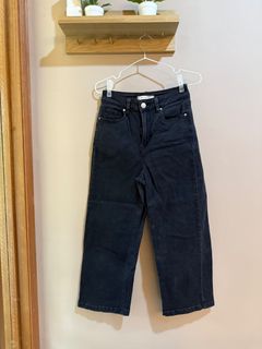 (Category: ) located in . Submitted by treasuredthrift (Listing ID 1385869400, Image 1). Description: .