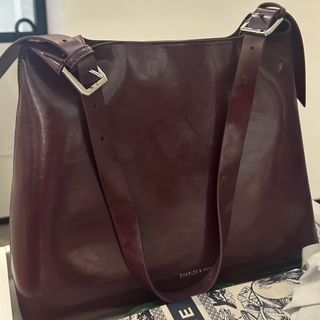 (Category: ) located in . Submitted by aiyataka (Listing ID 1385979228, Image 1). Description: .