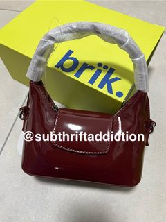 (Category: ) located in . Submitted by subthriftaddiction (Listing ID 1385978690, Image 1). Description: .