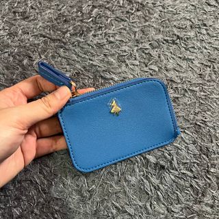 (Category: ) located in . Submitted by cik_shopaholic (Listing ID 1385953821, Image 1). Description: .