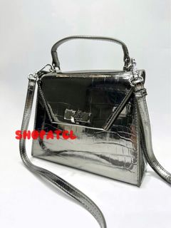 (Kategori: ) berada di . Dikirim oleh shopatcl_ (ID iklan 1385955179, Gambar 1). Deskripsi: .