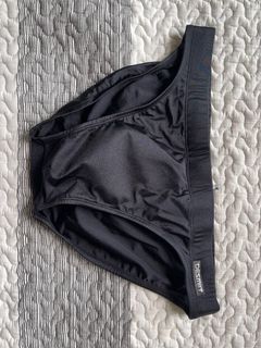 (Category: ) located in . Submitted by pphhbb (Listing ID 1385891416, Image 1). Description: .