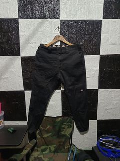 (Category: ) located in . Submitted by thrift.ni.roms22 (Listing ID 1385951845, Image 1). Description: .