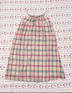 (Kategori: ) berada di . Dikirim oleh thriftbybuwlanbul (ID iklan 1385917996, Gambar 1). Deskripsi: .