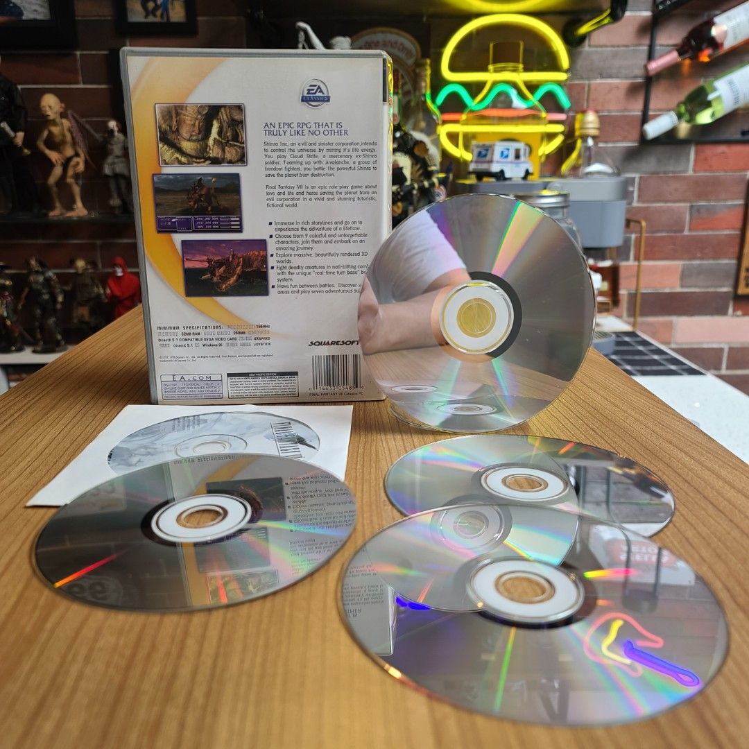 Final Fantasy VII EA Classics [PC, 5 Disc Set] Pre-owned, Video Gaming ...