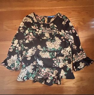 (Category: ) located in . Submitted by Bblws99 (Listing ID 1385912039, Image 1). Description: .
