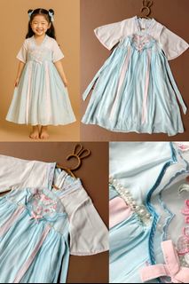 (Kategori: ) berada di . Dikirim oleh kinanlittlekids_ (ID iklan 1385969048, Gambar 1). Deskripsi: .