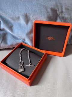 （分類：）位於 。 由 mandee0228 提交（商品編號 1385957060，圖片 1）。簡介： 。
