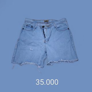 (Kategori: ) berada di . Dikirim oleh izah.shope (ID iklan 1385847087, Gambar 1). Deskripsi: .