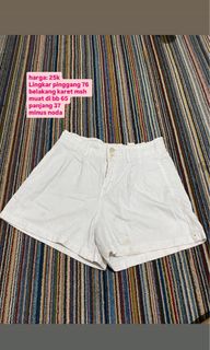 (Kategori: ) berada di . Dikirim oleh bubblyqi (ID iklan 1385990084, Gambar 1). Deskripsi: .