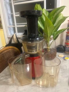 (Category: ) located in . Submitted by towardszerowaste (Listing ID 1385952196, Image 1). Description: .