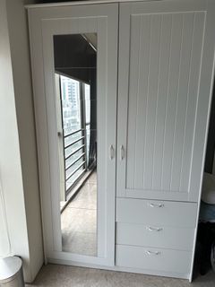 (Category: ) located in . Submitted by ssk2701 (Listing ID 1385947990, Image 1). Description: .