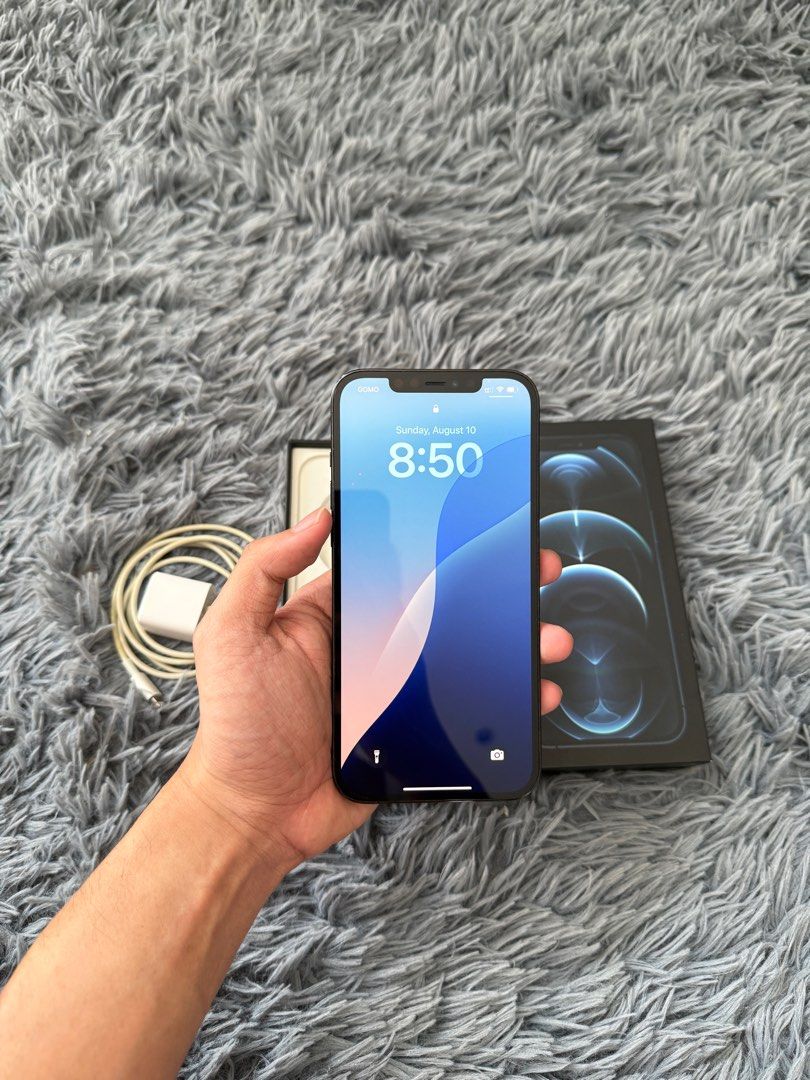 Iphone 12 Pro Max 256gb (Category: iPhone 12 Series) located in Manila. Submitted by jetrocanto71661 (Listing ID 1385814624, Image 2). Description: For Sale: iPhone 12 Pro Max 256GB – in great working condition. 📦 Includes original box + original cord + anker power wall charger + cases RFS: For upgrade, spare phone. Location: Quezon City, meet-up or shipping at buyer’s cost. .