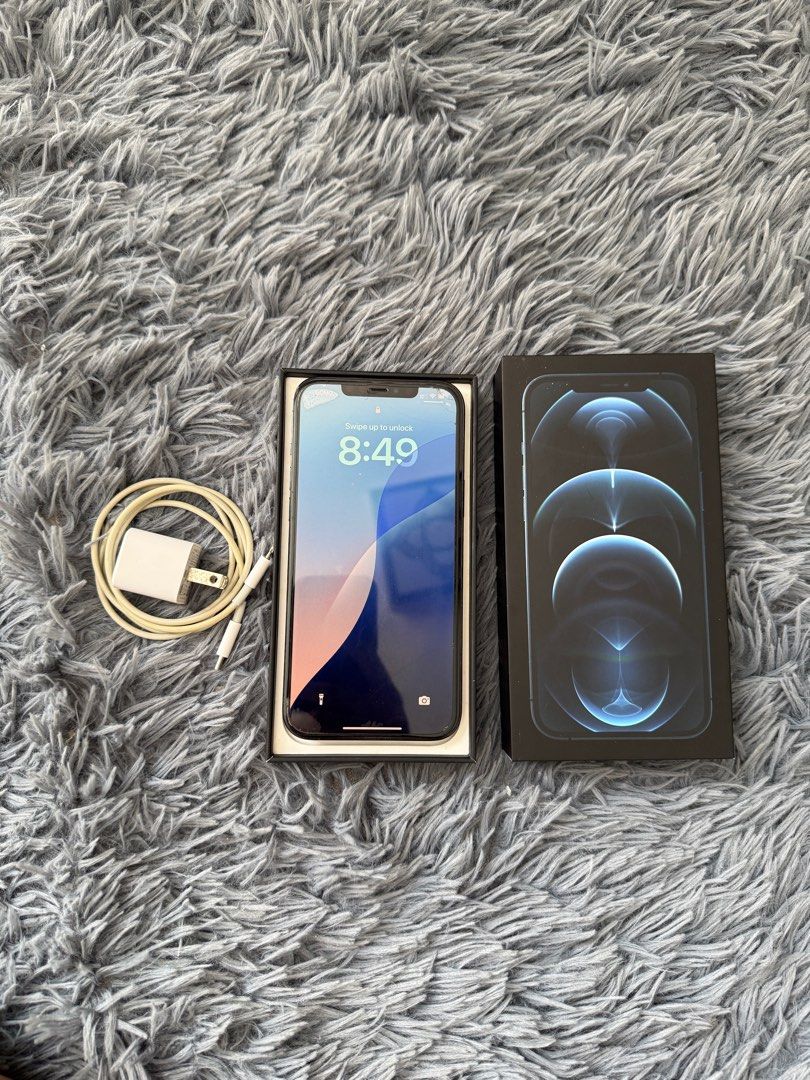 Iphone 12 Pro Max 256gb (Category: iPhone 12 Series) located in Manila. Submitted by jetrocanto71661 (Listing ID 1385814624, Image 1). Description: For Sale: iPhone 12 Pro Max 256GB – in great working condition. 📦 Includes original box + original cord + anker power wall charger + cases RFS: For upgrade, spare phone. Location: Quezon City, meet-up or shipping at buyer’s cost. .