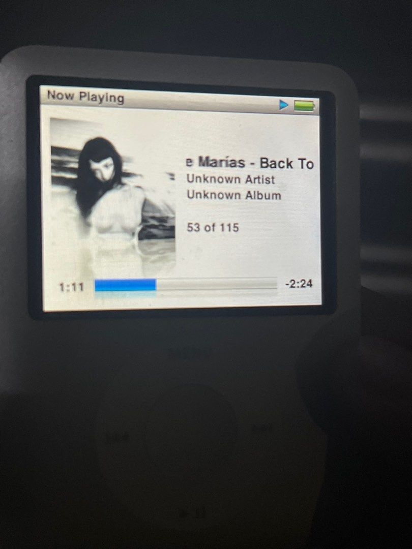 IPOD NANO 4G (Category: Other Audio Equipment) located in Davao. Submitted by shopbyxiu (Listing ID 1385985241, Image 3). Description: new battery (matagal ma lowbatt) dm for more pics may onting chipped lang sa left side (see photos) .