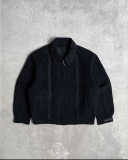 (Kategori: ) berada di . Dikirim oleh hakkithrifttops (ID iklan 1385835769, Gambar 1). Deskripsi: .