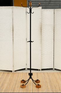 (Category: ) located in . Submitted by FurnitureGallery (Listing ID 1385947396, Image 1). Description: .