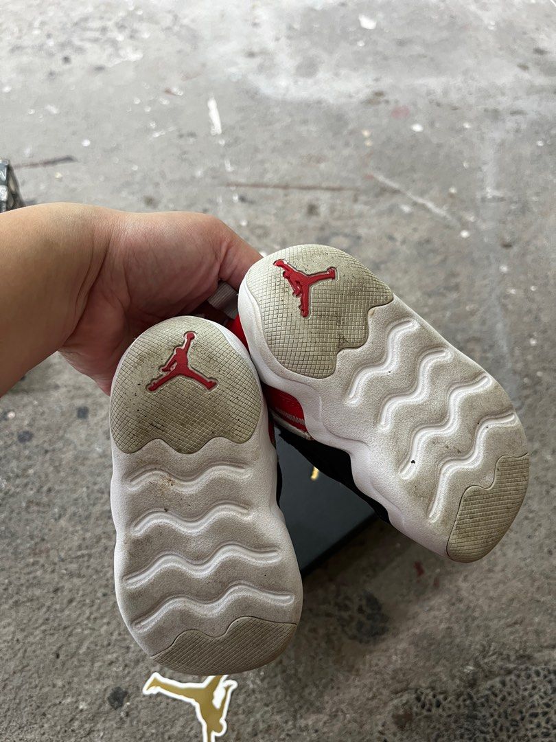 Jordan Kids 23/7 - Size 6c (Category: Babies & Kids Fashion) located in Makati City. Submitted by kathereeen (Listing ID 1385868153, Image 3). Description: Used but not abused. Jordan 23/7 Color: Black/University Red-White Size: 6c.