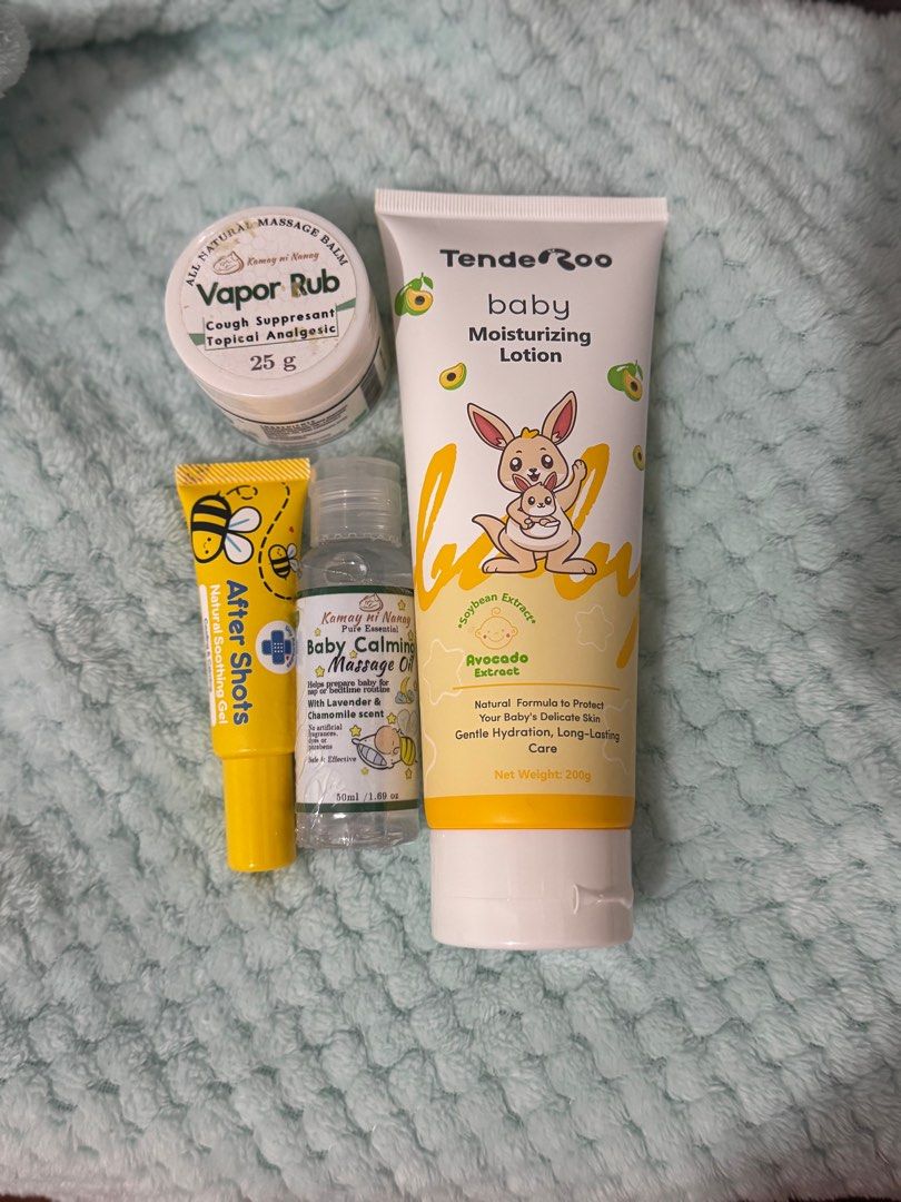Kamay ni nanay take all 450 (Category: Other Baby Bathing & Changing Needs) located in Marikina City. Submitted by bangsfrancisco (Listing ID 1385928990, Image 1). Description: Kamay ni nanay Vapor Rub 95% full Kamay ni nanay baby calming massage oil 100% full Tenderii baby moisturizing lotion 99% full Tiny buda after shots 100% full.