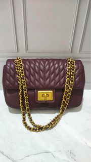 (Kategori: ) berada di . Dikirim oleh lusianacalysta (ID iklan 1386004455, Gambar 1). Deskripsi: .