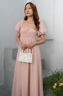 (Category: ) located in . Submitted by allroundsummer (Listing ID 1385945926, Image 1). Description: .