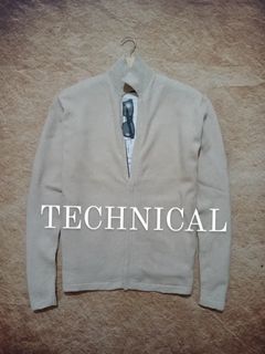 (Kategori: ) berada di . Dikirim oleh aden_second_store (ID iklan 1385859302, Gambar 1). Deskripsi: .