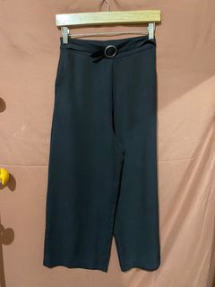 (Kategori: ) berada di . Dikirim oleh thriftshoplamongan_ (ID iklan 1385941934, Gambar 1). Deskripsi: .