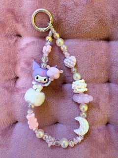 (Category: ) located in . Submitted by omytinywardrobe (Listing ID 1385927429, Image 1). Description: .