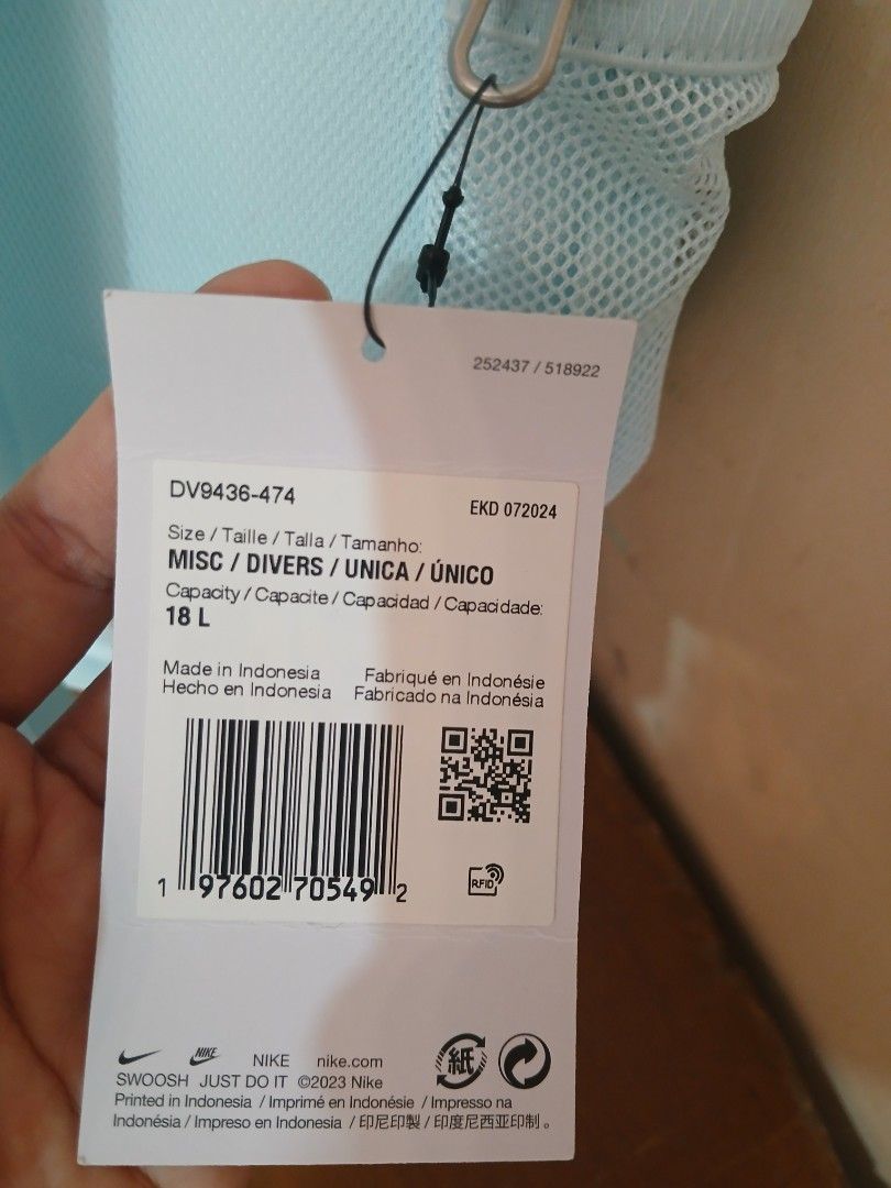 Light blue 18L backpack (Category: Backpacks) located in Las Pinas. Submitted by lynnsite (Listing ID 1385843693, Image 3). Description: got this on sale. srp online is 1500 RSF- too big for my little one.