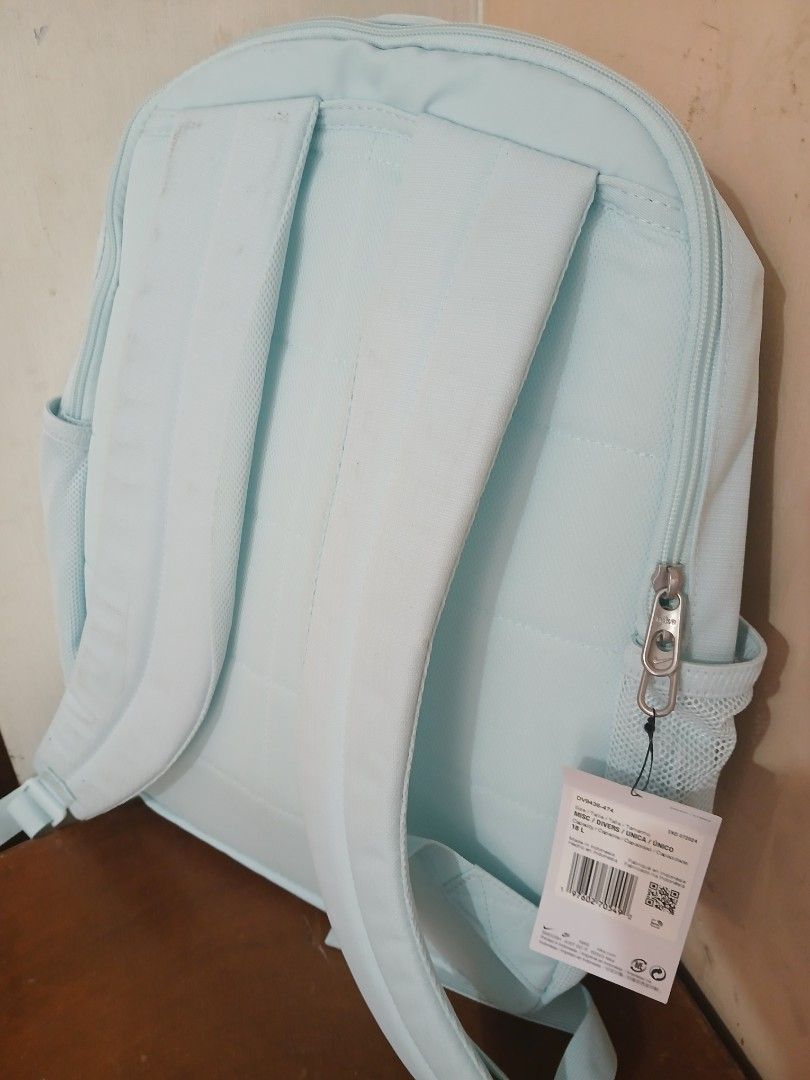 Light blue 18L backpack (Category: Backpacks) located in Las Pinas. Submitted by lynnsite (Listing ID 1385843693, Image 2). Description: got this on sale. srp online is 1500 RSF- too big for my little one.