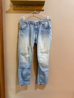 (Category: ) located in . Submitted by treasuredthrift (Listing ID 1385870350, Image 1). Description: .