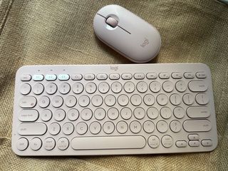 （分類：）位於 。 由 ng.a_ 提交（商品編號 1385916520，圖片 1）。簡介： 。