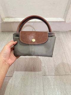 (Kategori: ) berada di . Dikirim oleh prelovedrayana (ID iklan 1385898419, Gambar 1). Deskripsi: .